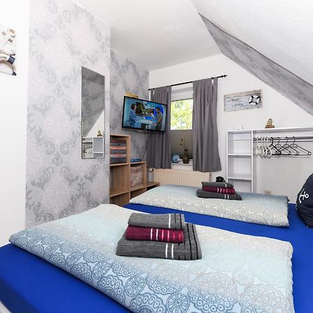 Ferienwohnung Ankerplatz Im Gaestehaus Kock Neuharlingersiel Bagian luar foto